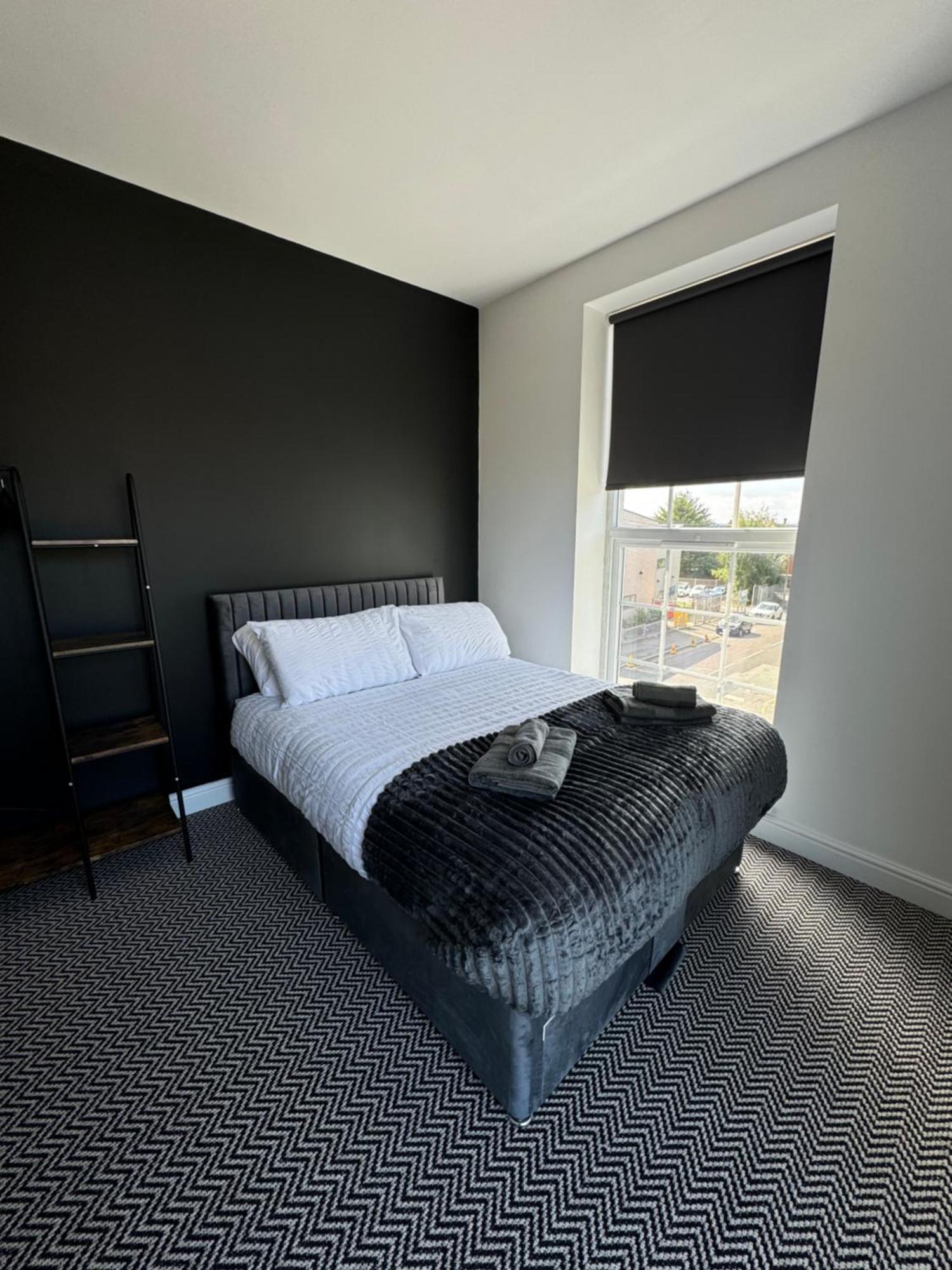 38 Everton Road Free Onsite Parking *