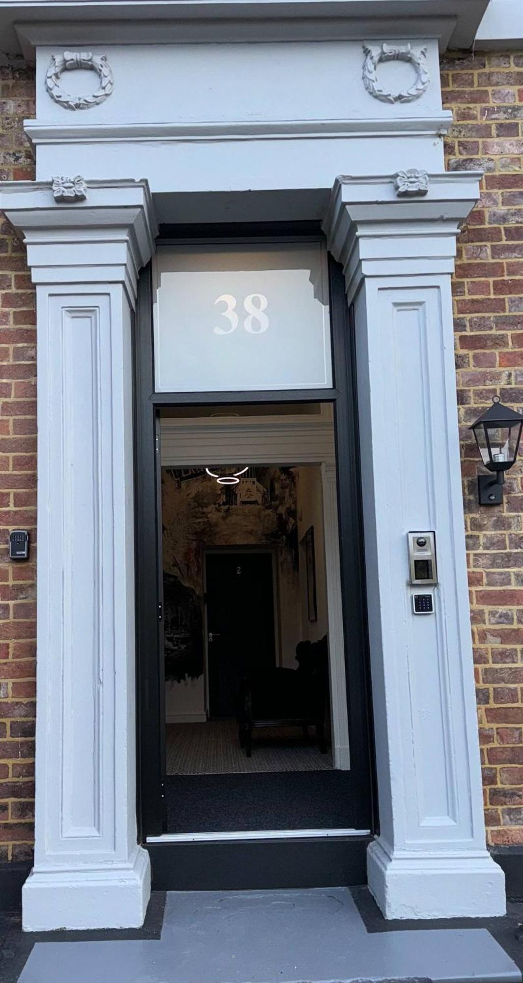 Apartment 38 Everton Road Free Onsite Parking *