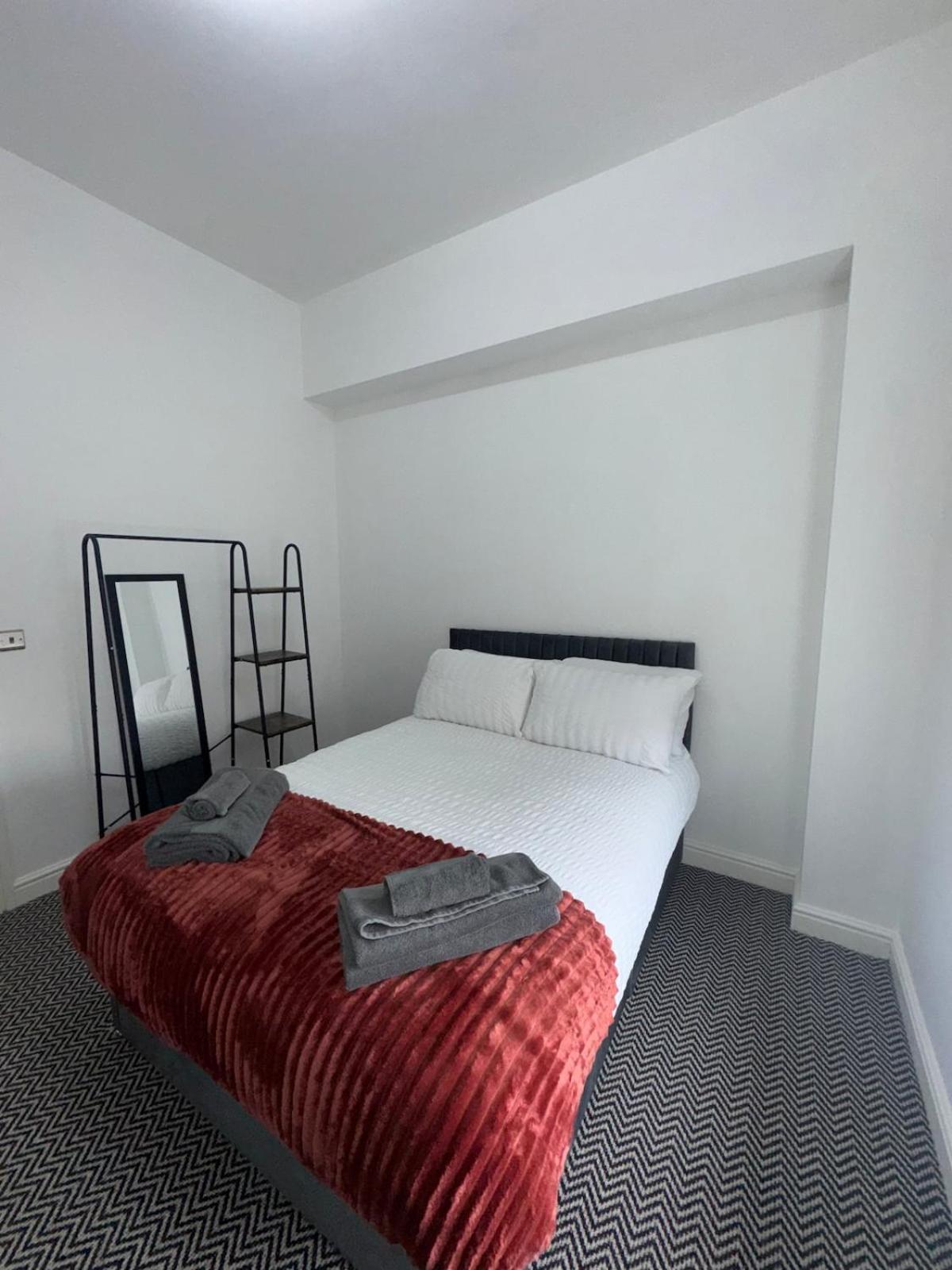 38 Everton Road Free Onsite Parking Apartment Liverpool