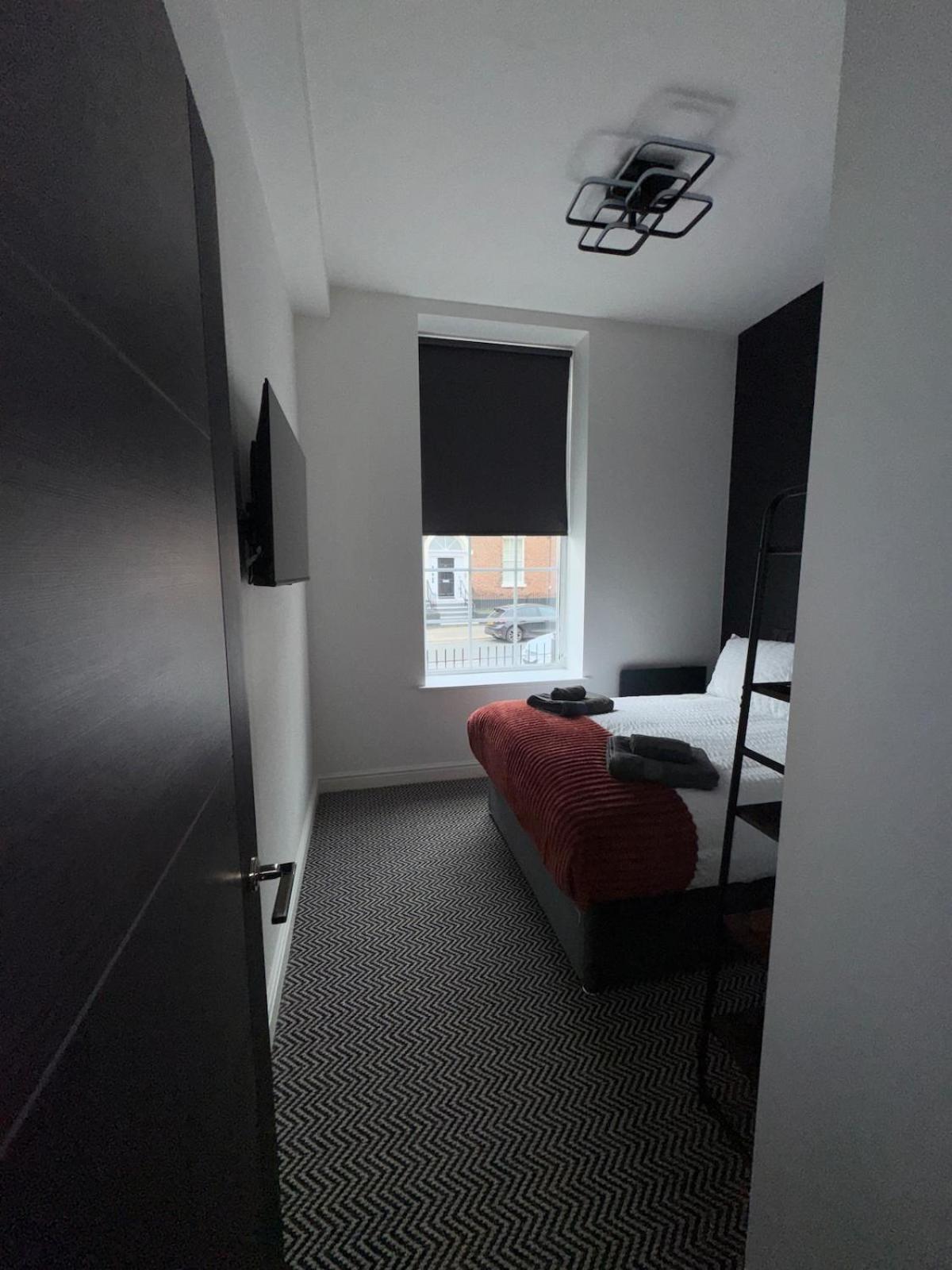 38 Everton Road Free Onsite Parking Liverpool
